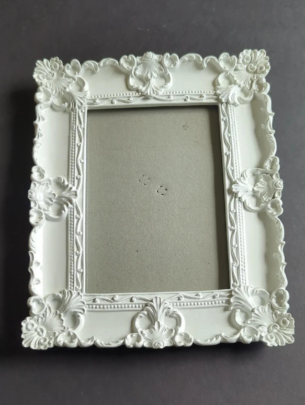 White Ornate Baroque Style Decorative 5 X 7 Photo Picture Frame Table Sitter